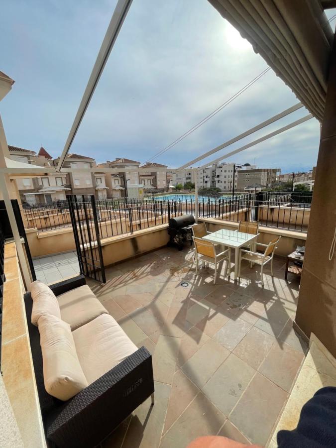 Villa Adosado Obra Nueva Residencial De Lujo Santa Pola Exterior foto